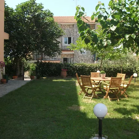 Fani House