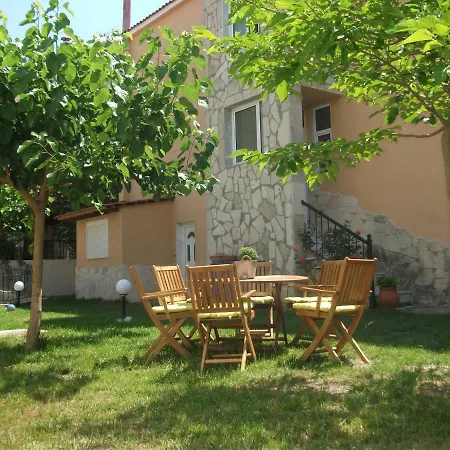 Apartment Fani House